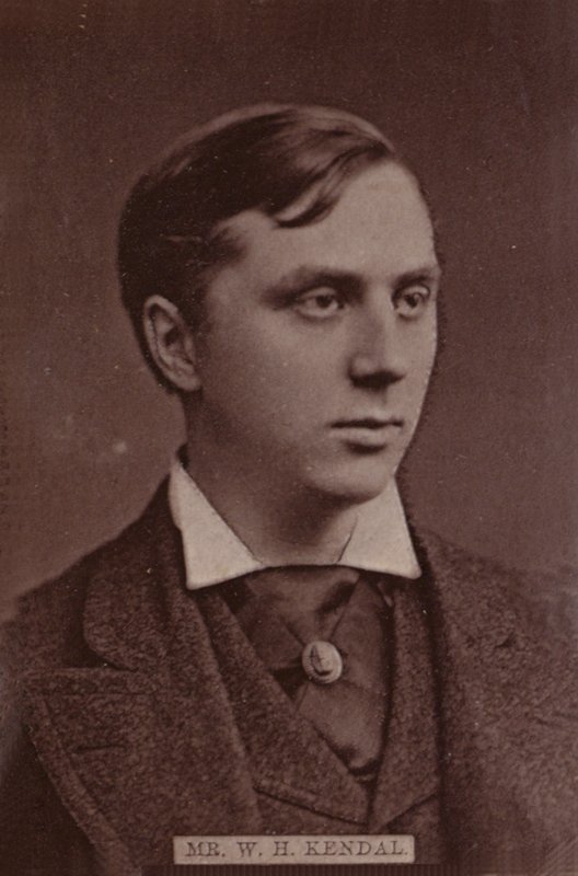 Sr. W. H. Kendal de English Photographer
