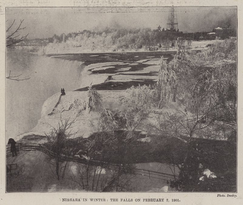 Niágara en Invierno, las Cataratas el 7 de Febrero de 1901 de English Photographer