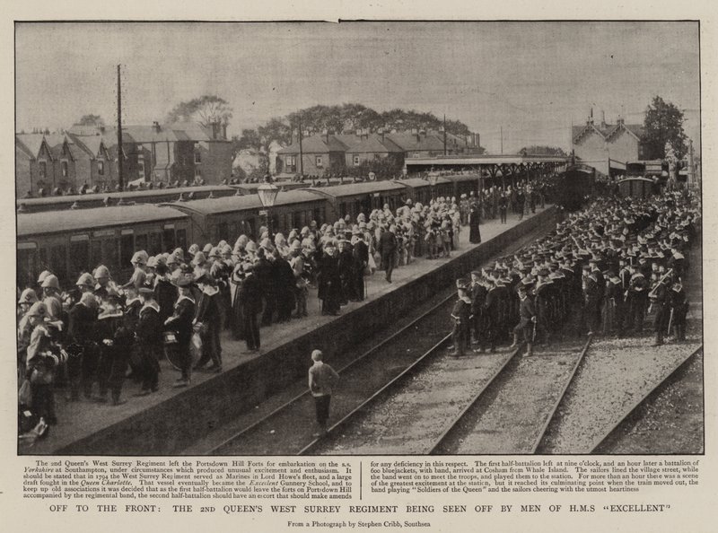 Al Frente, el 2º Regimiento de Queens West Surrey despedido por Hombres de H M S Excellent de English Photographer
