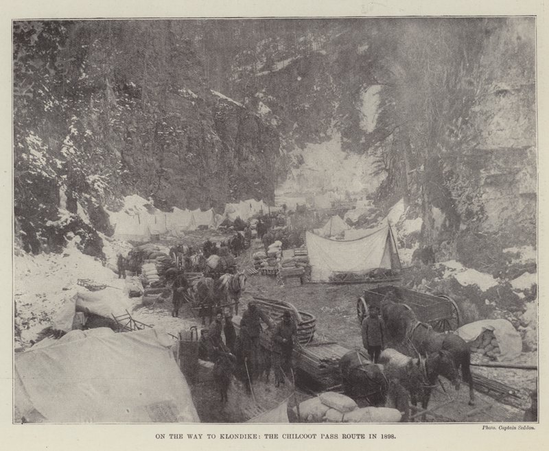 En camino a Klondike, la ruta del Paso Chilcoot en 1898 de English Photographer