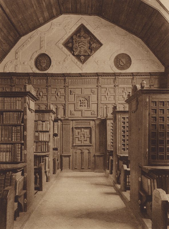Oxford: Merton College, La Biblioteca, extremo norte (foto b/n) de English Photographer