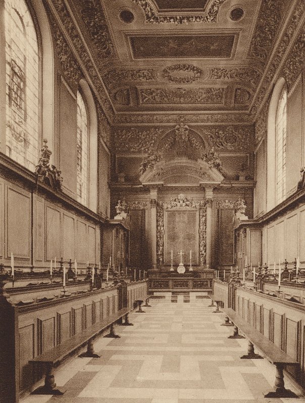 Oxford: Trinity College, interior de la capilla, mirando al este (foto b/n) de English Photographer