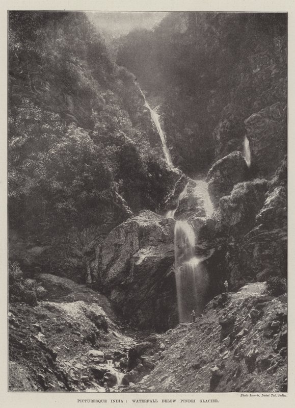 India pintoresca, cascada debajo del glaciar Pindri de English Photographer