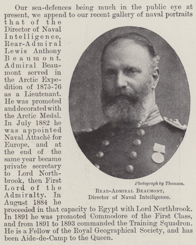 Contraalmirante Beaumont, director de inteligencia naval de English Photographer