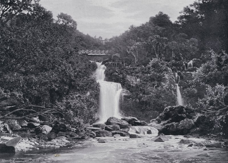 Escocia: Cascadas de Inversnaid, Lago Lomond de English Photographer