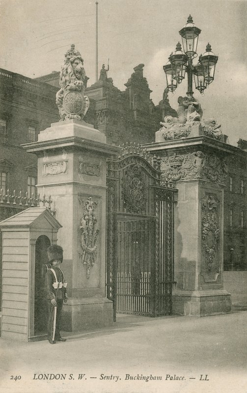 Centinela, Palacio de Buckingham de English Photographer