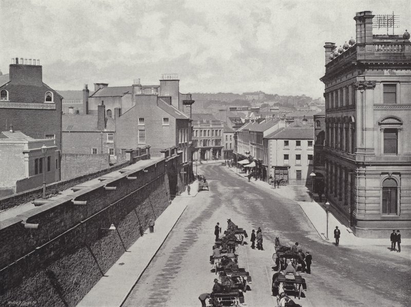 Shipquay Place, Londonderry de English Photographer