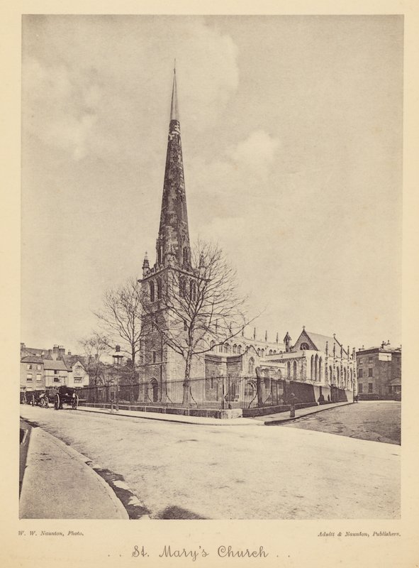 Shrewsbury: Iglesia de Santa María (fotografía en b/n) de English Photographer
