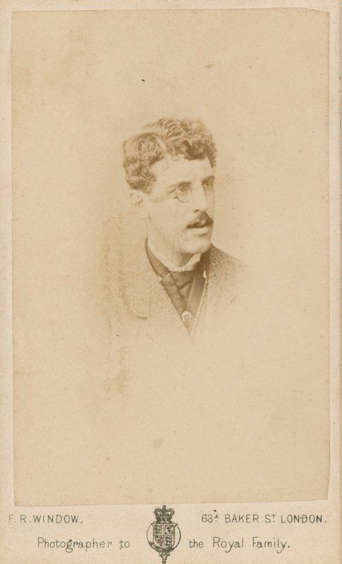 Sir Squire Bancroft de English Photographer