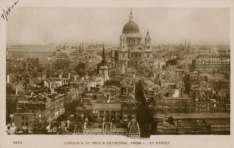 Catedral de St Paul, Londres, desde Fleet Street de English Photographer