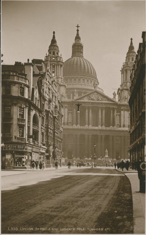 Catedral de St Paul y Ludgate Hill, Londres de English Photographer