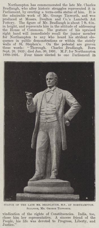 Estatua del difunto Sr. Bradlaugh, MP, en Northampton, Escultor, Sr. George Tinworth de English Photographer