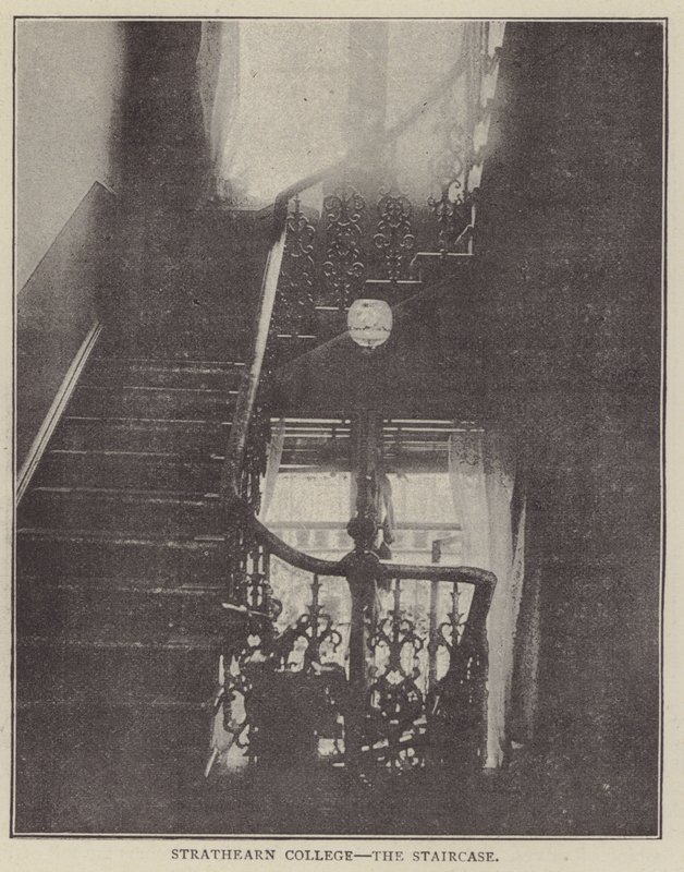 Strathearn College, la Escalera (grabado) de English Photographer