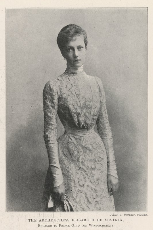 La Archiduquesa Elisabeth de Austria, comprometida con el Príncipe Otto von Windischgratz de English Photographer