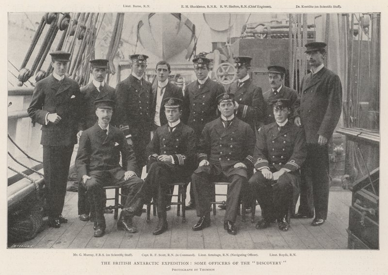 La Expedición Antártica Británica, algunos Oficiales del Discovery de English Photographer