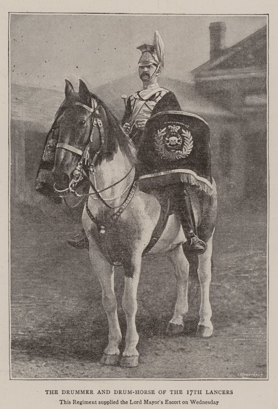 El Tamborilero y el Caballo Tamborilero de los 17º Lanceros de English Photographer