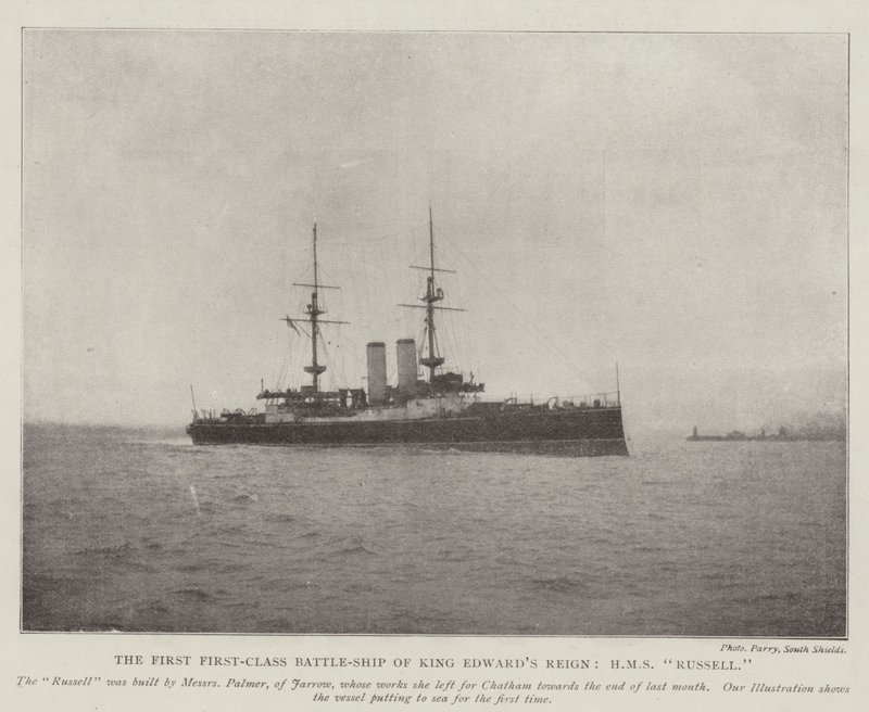 El Primer Acorazado de Primera Clase del Reinado del Rey Eduardo, HMS Russell de English Photographer