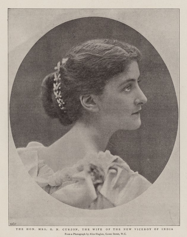 La Honorable Sra. G N Curzon, la esposa del nuevo virrey de la India de English Photographer