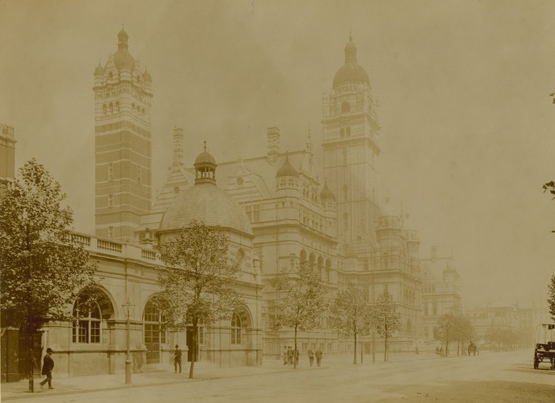 El Instituto Imperial, South Kensington, Londres de English Photographer