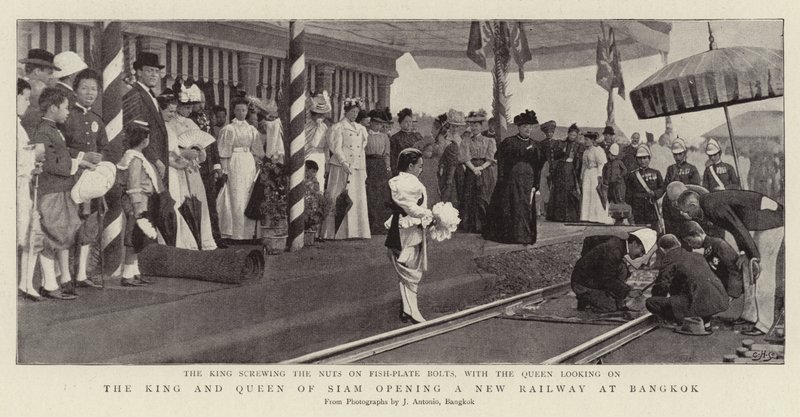 El Rey y la Reina de Siam inaugurando un Nuevo Ferrocarril en Bangkok de English Photographer