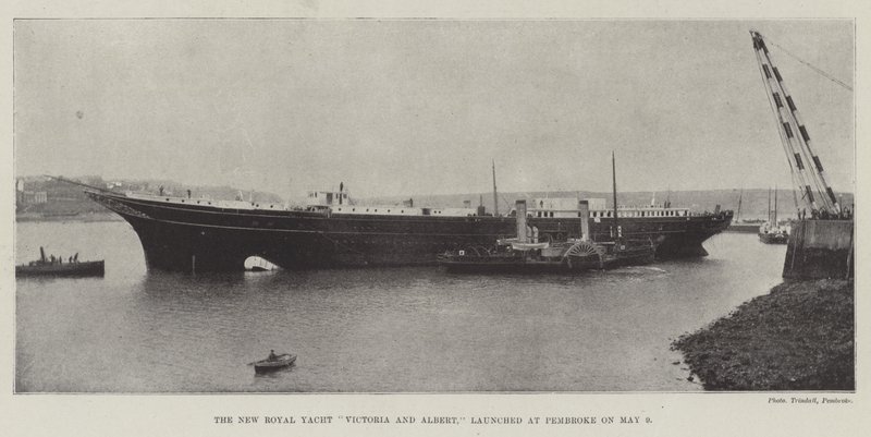 El nuevo yate real Victoria y Albert, lanzado en Pembroke el 9 de mayo de English Photographer