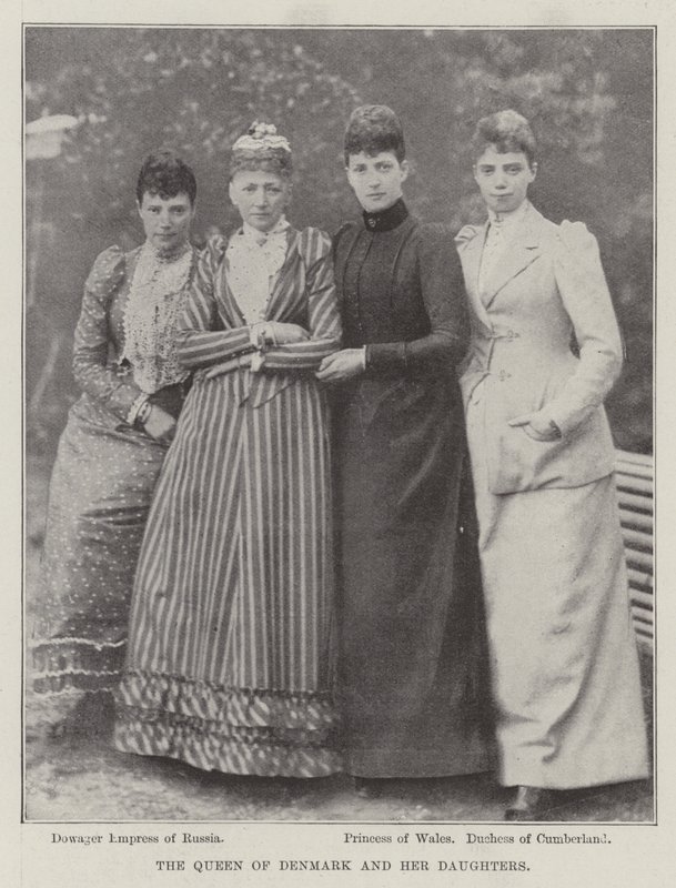 La Reina de Dinamarca y sus Hijas de English Photographer