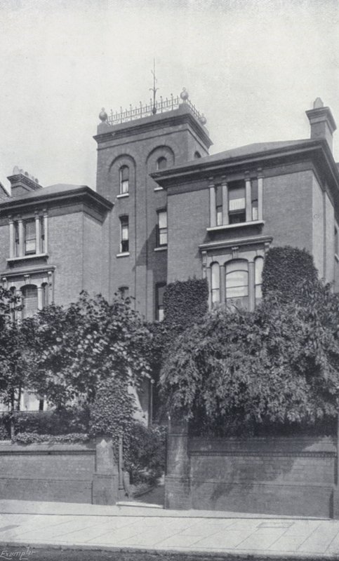 La residencia de Theodore Watts-Dunton y Algernon C Swinburne, The Pines, Putney de English Photographer