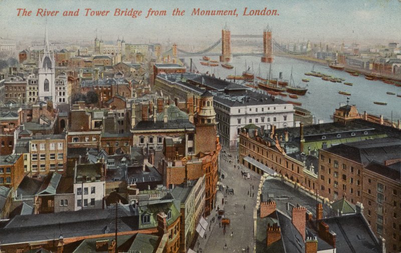 El Río y el Puente de la Torre desde el Monumento, Londres de English Photographer