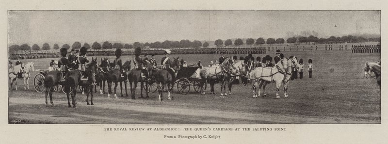La revisión real en Aldershot, el carruaje de la Reina en el punto de saludo de English Photographer