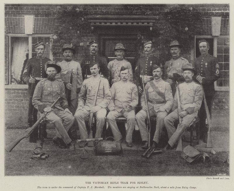 El equipo de rifles victoriano para Bisley de English Photographer