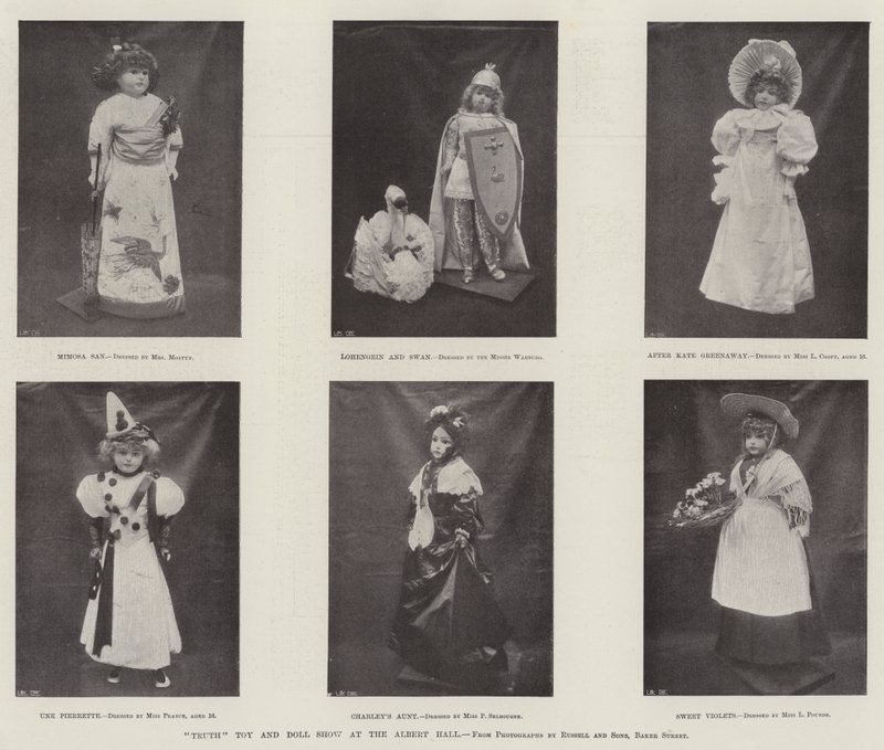 Exposición de Juguetes y Muñecas en el Albert Hall de English Photographer