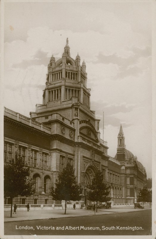 Museo Victoria y Alberto, South Kensington, Londres de English Photographer