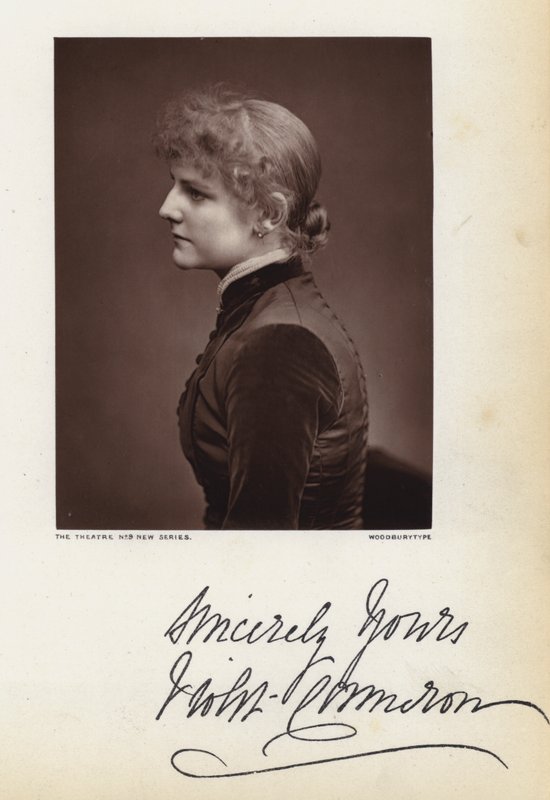 Violet Cameron de English Photographer