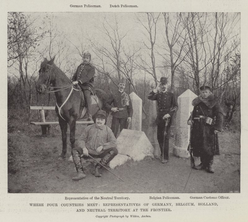 Donde se encuentran cuatro países, representantes de Alemania, Bélgica, Holanda y territorio neutral en la frontera de English Photographer