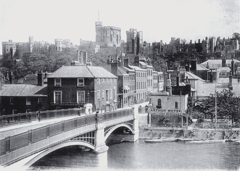 Castillo de Windsor desde el puente de English Photographer