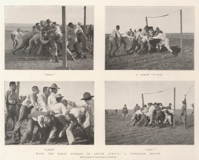 Con los Scots Guards en Sudáfrica, un partido de fútbol de English Photographer