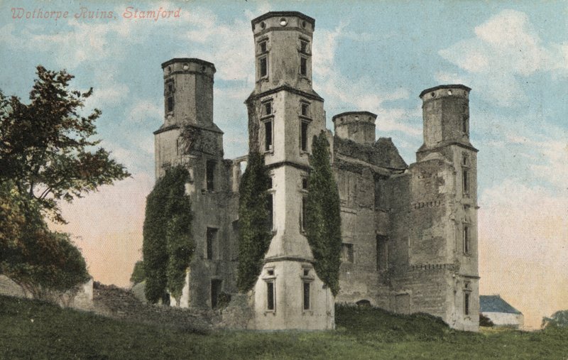 Torres de Wothorpe, ruinas de un pabellón jacobeo, Cambridgeshire de English Photographer