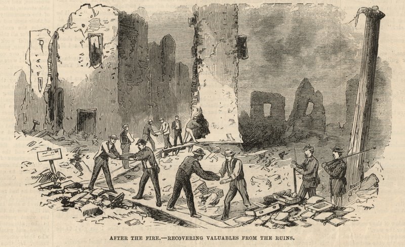 Después del incendio - recuperando objetos de valor de las ruinas de English School