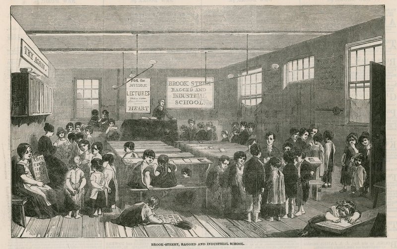 Calle Brook, Escuela de Harapos e Industrial de English School