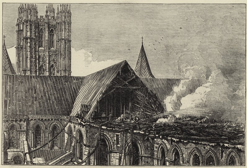La catedral de Canterbury después del reciente incendio de English School