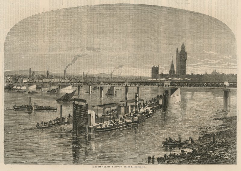 Vista general del Puente Ferroviario de Charing Cross de English School