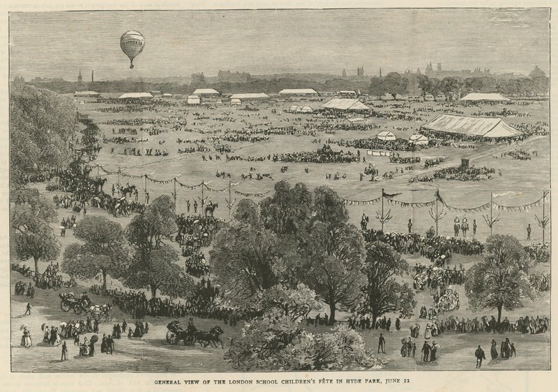 Vista general de la fiesta de los niños escolares de Londres en Hyde Park de English School