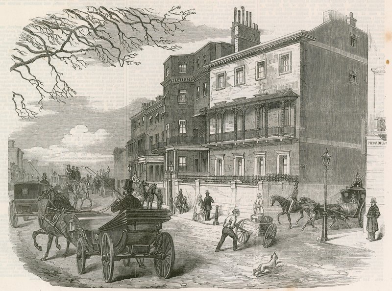 Gloucester House, Piccadilly, Londres, la residencia de la difunta Duquesa de Gloucester de English School