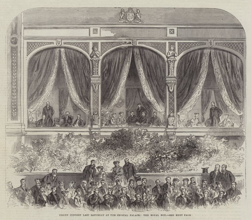 Gran Concierto el Sábado Pasado en el Palacio de Cristal, la Caja Real de English School