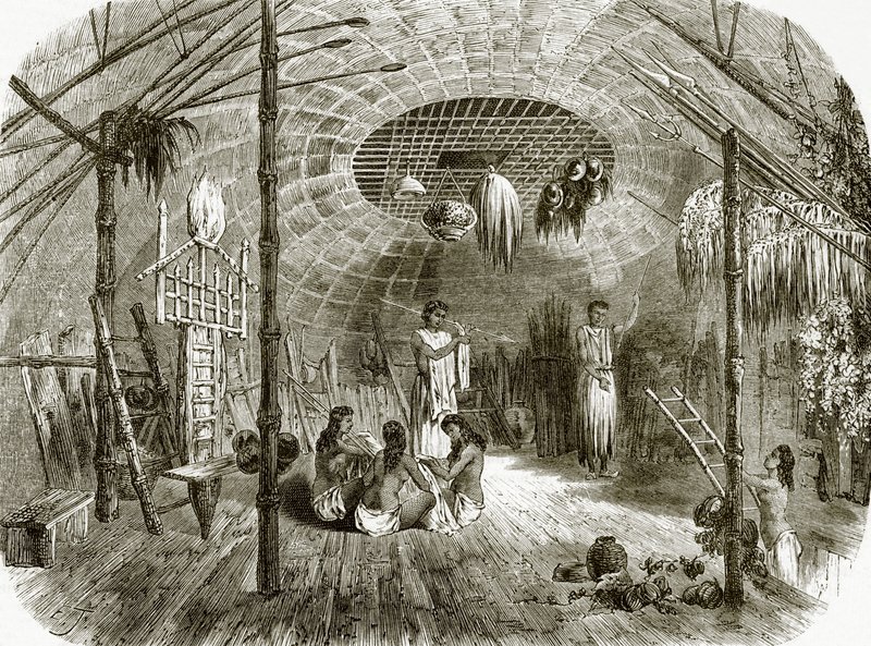 Interior de una cabaña en la isla de Kar-Nikobar de English School