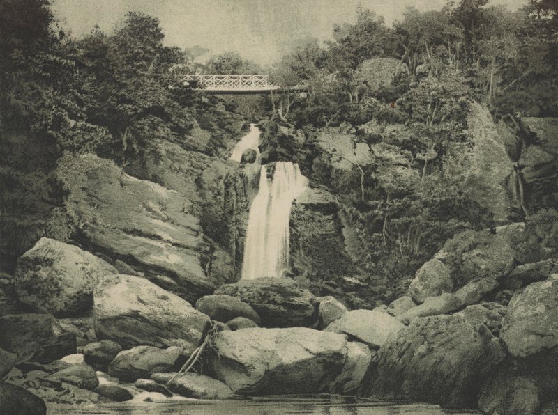 Cascadas de Inversnaid, Loch Lomond de English School