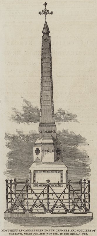 Monumento en Carmarthen a los oficiales y soldados de los Royal Welch Fusiliers que cayeron en la Guerra de Crimea de English School
