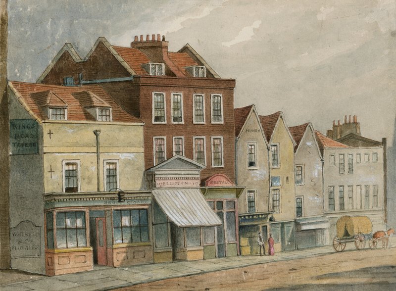 Casas antiguas en Upper Street, Islington, frente a la Iglesia de English School