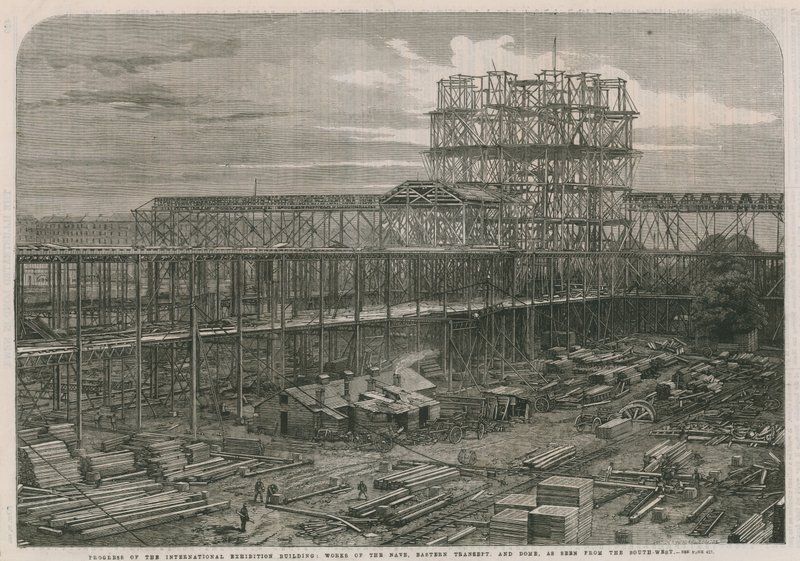 Progreso en el edificio de la Exposición Internacional; Obras de la nave, transepto oriental y cúpula de English School