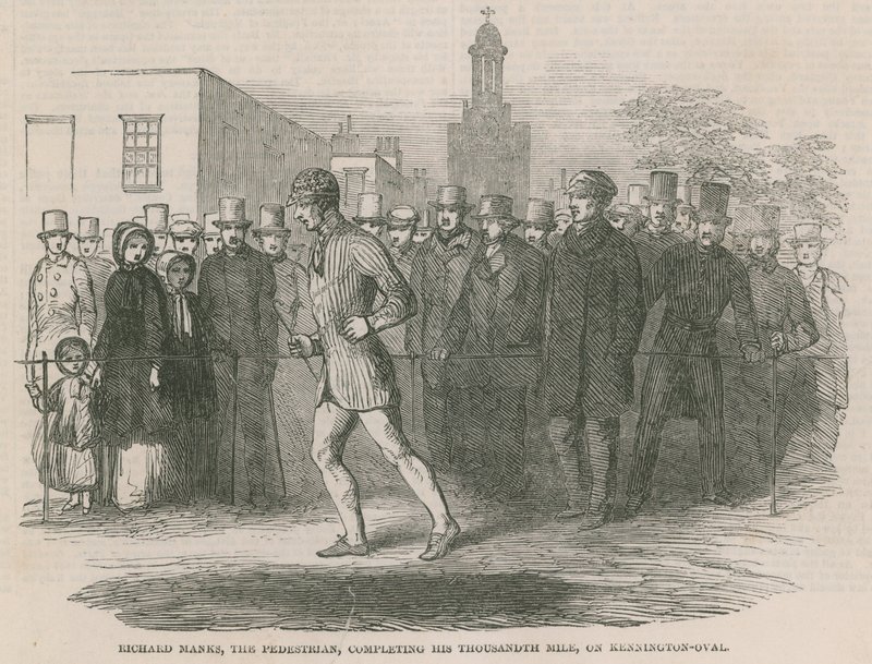 Richard Manks, el peatón, completando su milésima milla en Kennington Oval de English School